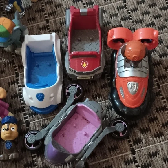 Paw Patrol Toys 27 Piece Set - Picture 4 of 16